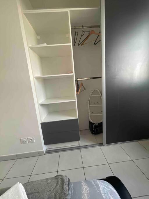 Grand Appartement Avec Vue Magnifique - Vercors - Une Experience Unique - Wifi Gratuit Grenoble Exterior photo