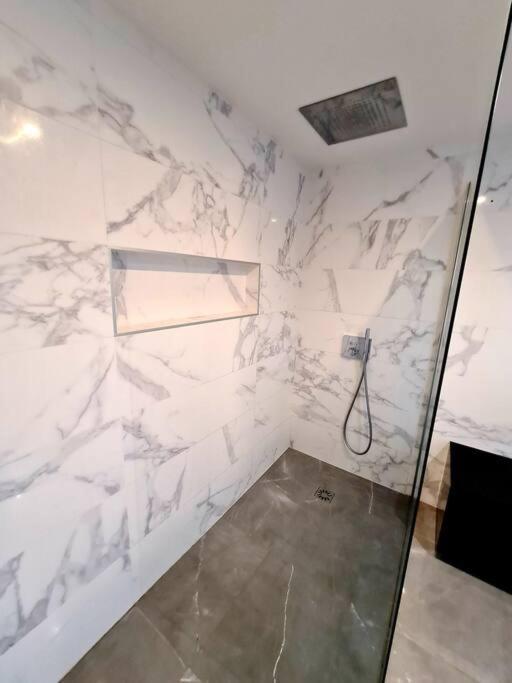 Grand Appartement Avec Vue Magnifique - Vercors - Une Experience Unique - Wifi Gratuit Grenoble Exterior photo