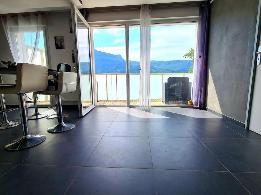 Grand Appartement Avec Vue Magnifique - Vercors - Une Experience Unique - Wifi Gratuit Grenoble Exterior photo